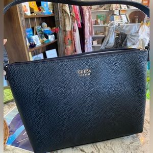 Small Guess purse - new